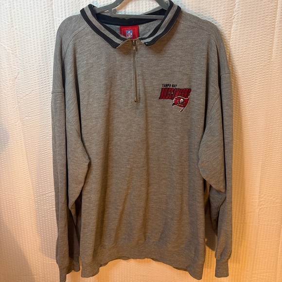 NFL Gray Pullover with Red Tag - Picture 1 of 5